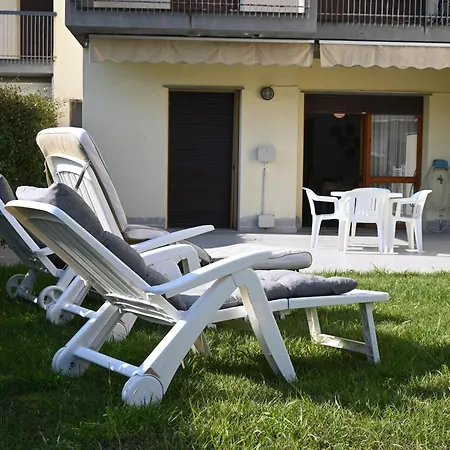 M251 - Marcelli, Trilocale Con Giardino A 100mt Dal Mare *