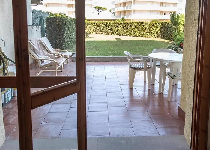 M251 - Marcelli, Trilocale Con Giardino A 100mt Dal Mare Apartment *